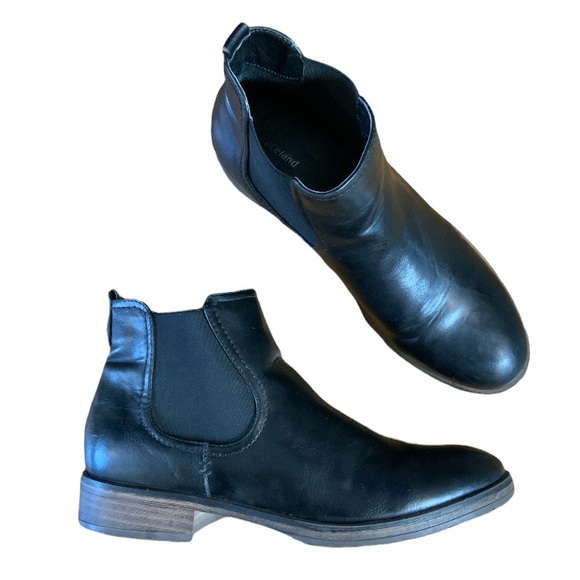 Graceland Womens Black Chelsea Boots In 